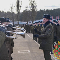 С праздником, товарищи курсанты!