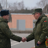 Служите достойно!