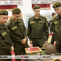 Второй день IV Международного антифашистского конгресса 