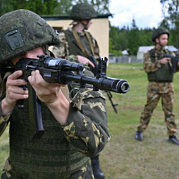 Продолжаются военно-полевые сборы со старшеклассниками