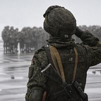 Вручили боевое оружие