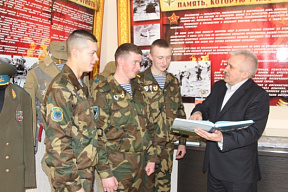 Встреча воинов-интернационалистов с военнослужащими 38 одшбр