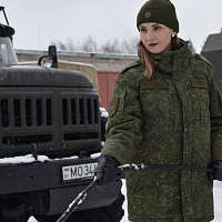 Выполняя профессиональные обязанности