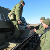 Боевая учеба продолжается