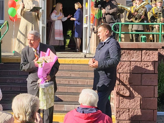 «Осенний бал» для пожилых людей