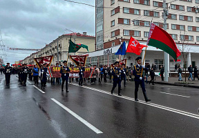 Торжественное шествие, посвященное Дню Победы, в Витебске