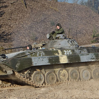 У гвардейцев − полевой выход