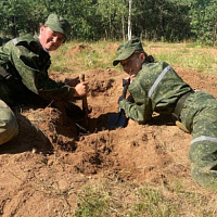 В рамках «курса молодого бойца»	