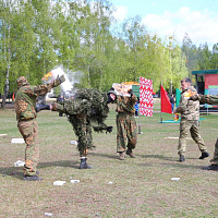 На плацу 11 омбр состоялось торжественное мероприятие, посвященное 83-й годовщине со Дня образования воинской части
