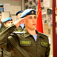 Военнослужащие 5 обр СпН приняли Кодекс чести защитника Отечества