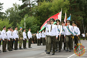 В в/ч 89417 прошли торжественное мероприятия, посвящённые Дню десантников и сил специальных операций