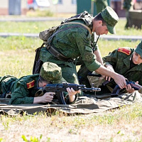 Полевые занятия с суворовцами