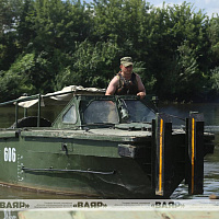 Тактико-специальное занятие по наведению понтонной переправы на реке Днепр