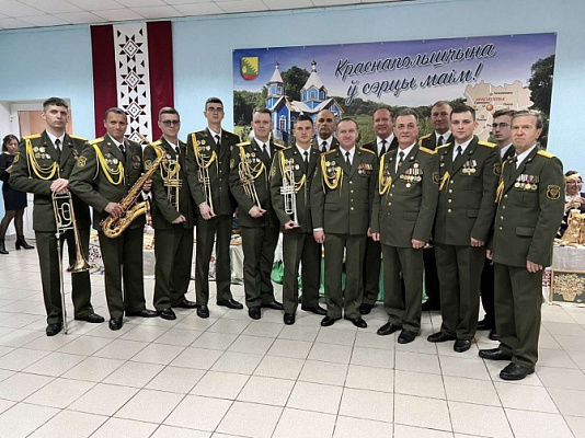 Не остались в стороне