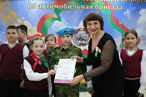 На базе 65-й автомобильной бригады прошёл городской этап военно-патриотической игры «Зарничка»