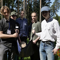 На каникулы — в армию 