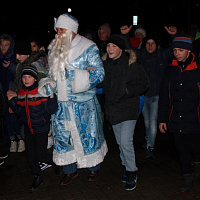 Хорошее настроение, тепло и улыбки — детям 