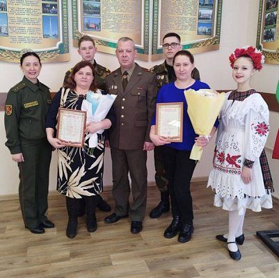 Уважение и почёт — лучшим