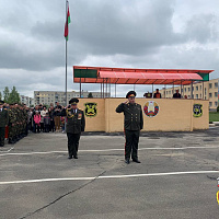 К торжественному маршу!..