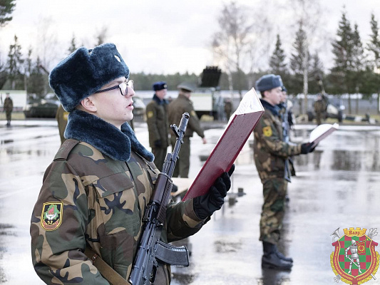 В строю защитников Отечества пополнение 