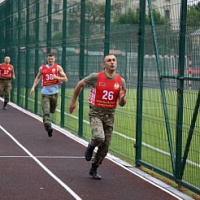 В духе здорового соперничества