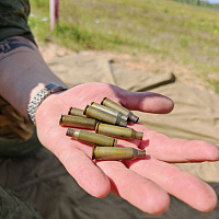 Занятия по огневой подготовке с военнослужащими 65 автбр