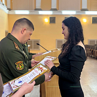 Весенние поздравления от гвардейцев