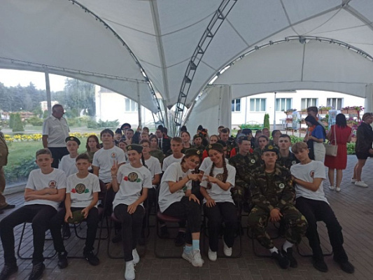 «Гарнизон» — в лидерах