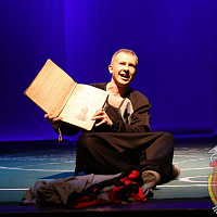 Российские военнослужащие посетили Драматический театр белорусской армии