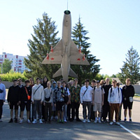 Об армии с интересом