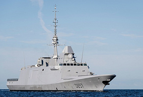Минобороны Франции приняло восьмой фрегат класса FREMM
