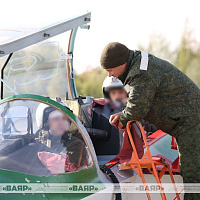 Плановые полёты на аэродроме 116-й гвардейской штурмовой авиационной базы