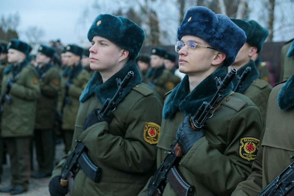 Присяге мы будем верны!