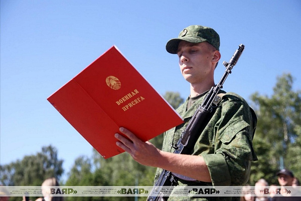 Студенты БГМУ приняли Военную присягу 