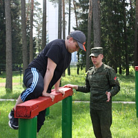 На каникулы… в армию