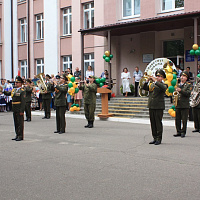 В День народного единства военнослужащие 86 брс посетили школьников