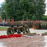  Чтобы новые поколения жили в мире и согласии