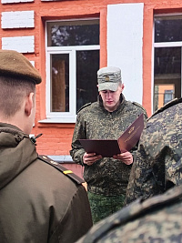 Ритуал перехода военнослужащих срочной военной службы на очередной период службы