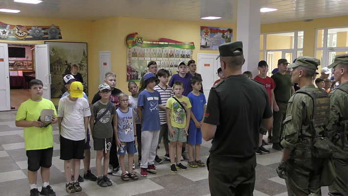 В 120 омбр стартовала первая смена спортивно-патриотического лагеря «Гвардейцы»