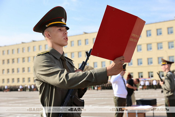 Военную присягу приняли