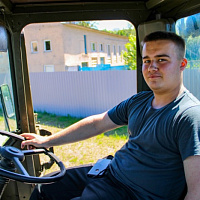 На каникулы… в армию