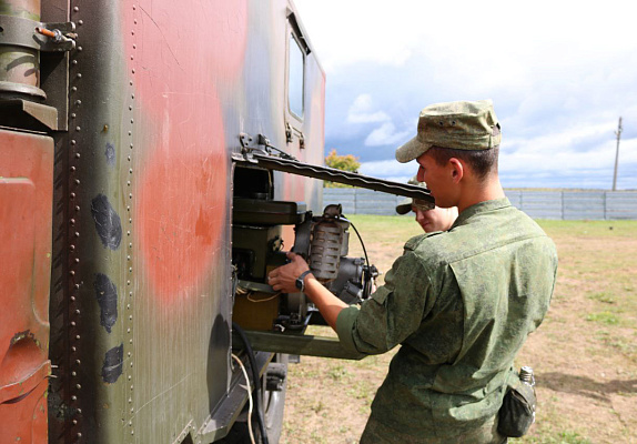 Занятия по специальной подготовке с военнослужащими 36 дмостбр