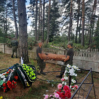 Представители 465 рбр помогают ликвидировать последствия непогоды