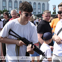 Масштабная акция «Марш Победы», посвященная 80-летию Великой Победы, завершает свой путь в Смолевичах