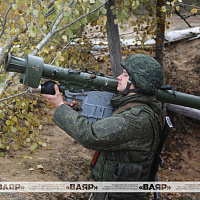  С одним из танковых батальонов ЗОК проводится батальонное тактическое учение