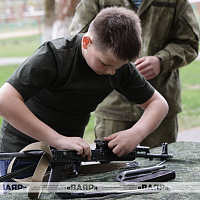 На базе бригады специального назначения прошёл районный этап военно-патриотической игры «Орлёнок»