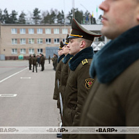 Генерал-майор Геннадий Лепешко простился с Боевым Знаменем Военной академии Республики Беларусь