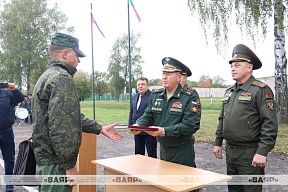 Белорусским военным передан модернизированный понтонно-мостовой парк