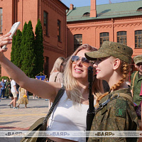  Курсанты военного факультета в Белорусском государственном университете произнесли слова клятвы на верность Родине