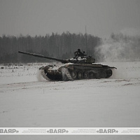 Занятия по вождению боевых машин с военнослужащими 120 омбр